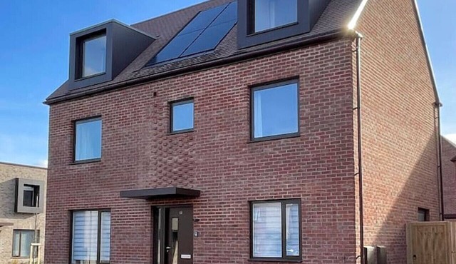 New Exec Modern 5 bed House close to Science Park in Cambridge