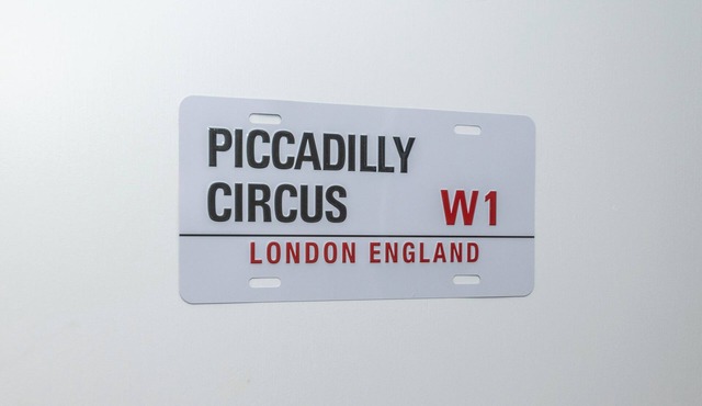 Newly Renovated Kensington Home with AC 219 - Flat 4 Piccadilly Circus