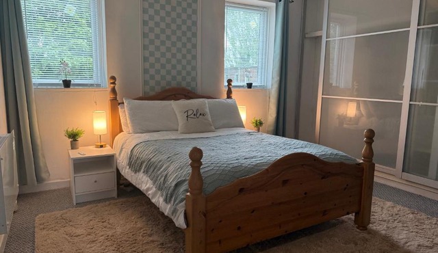 No23 - Bright & spacious 2nd floor flat - PET friendly
