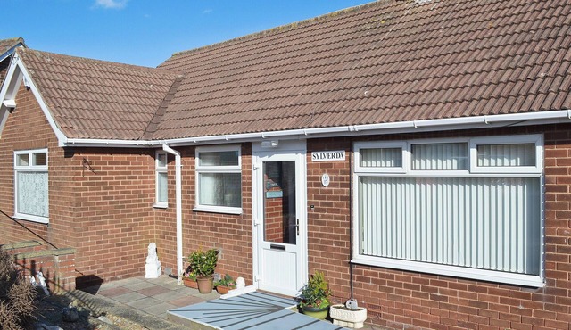 Peacefully situated yet with many attractions nearby.