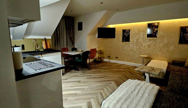 Perth city centre accommodation,2 minutes to the concert hall and museum