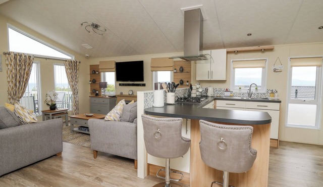Platinum Lodge