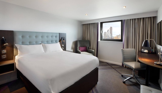 Premier Inn Exeter - M5 J29