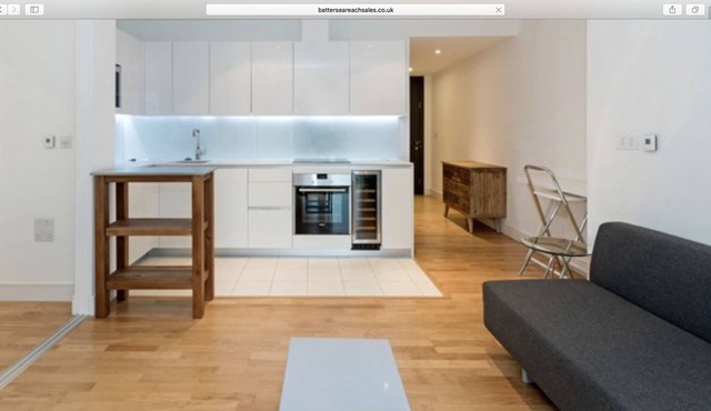 Riverside walk Condo Sanitised Gym SW18 in Battersea London