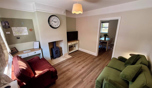 Salisbury City Centre Cottage