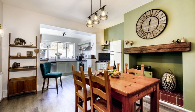 Shorethwaite - a coastal retreat that sleeps 5 guests in 3 bedrooms
