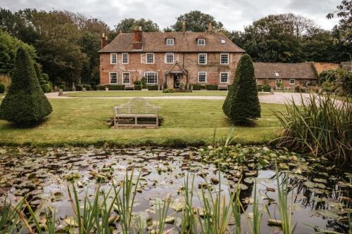 Solton Manor