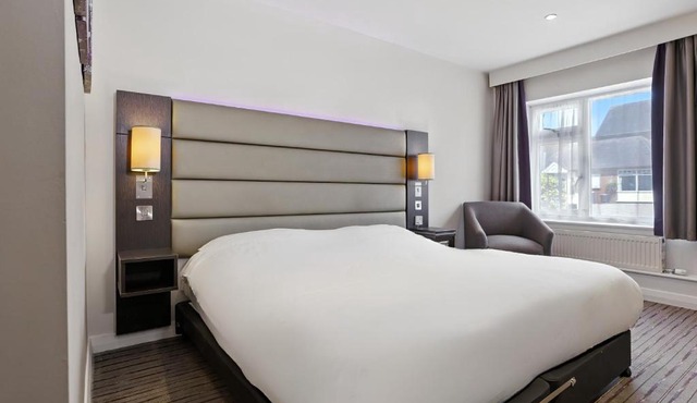 Sparrow Hotel