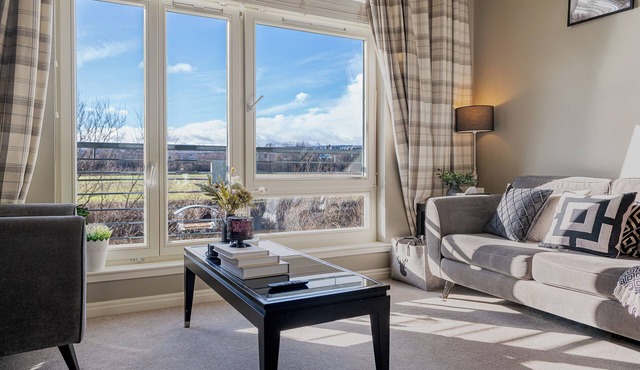 Stirling Riverview Apartment - Views of Stirling Castle & The Wallace Monument. in Stirling