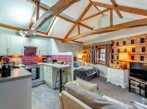 Studio 3A - Uk41161