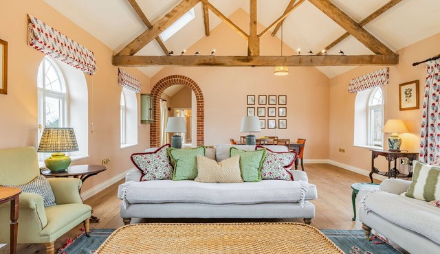 Stylish coastal living at its very best.