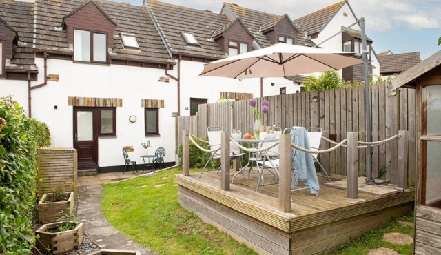 Sunshine Cottage - Garden, Parking, Wi-fi
