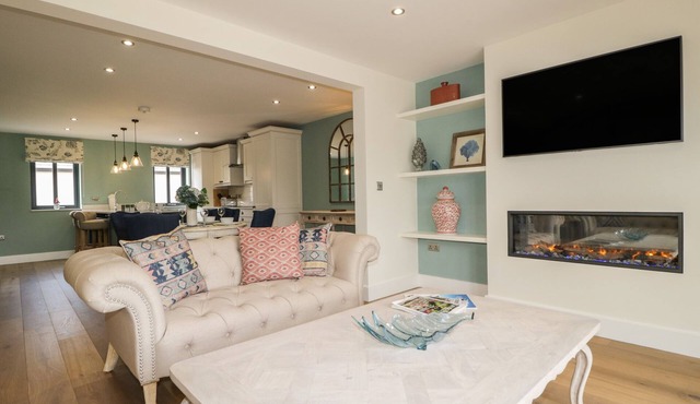 Tarn End Cottages 12