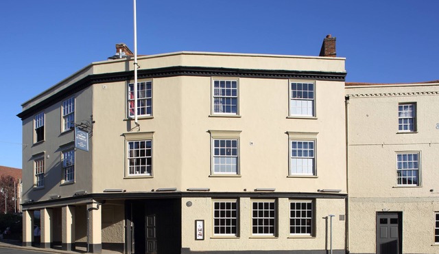 The Crown & Thistle, Abingdon, Oxfordshire – Acorn Pubs