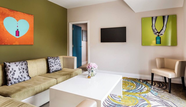 The Daffodil Hotel