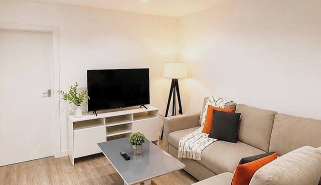 The Fresh Escape | Sleeps 3 | Stylish 1-Bed Haven