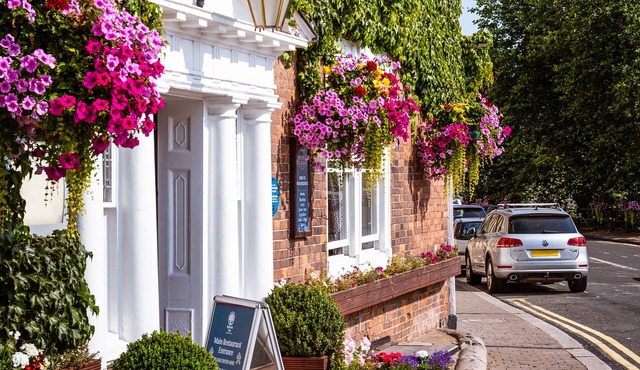 The Mount Pleasant Hotel
