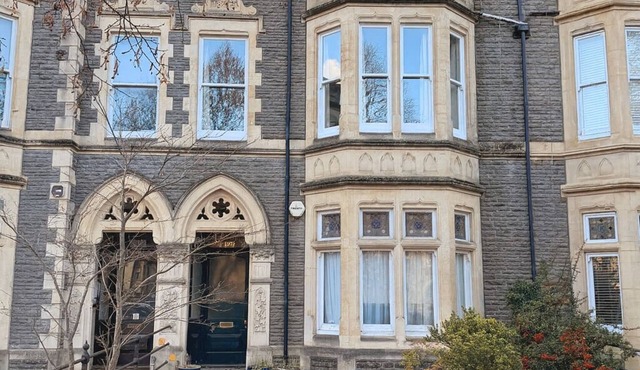 The Pontcanna Emerald | Free Parking | 3 Beds