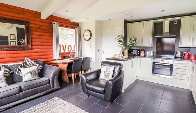The Red: A Charming Retreat Near St Asaph