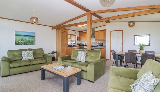 Three Views Lodge