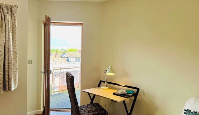 Tranquil, pet friendly apartment In Norwich city centre