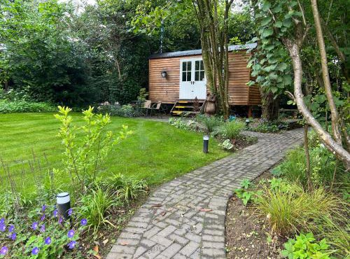 Tranquil Spot Shepherds Hut