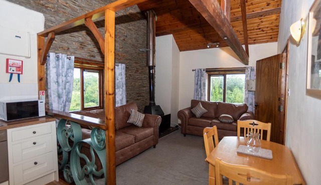 Treetop View - Old Mill Cottages