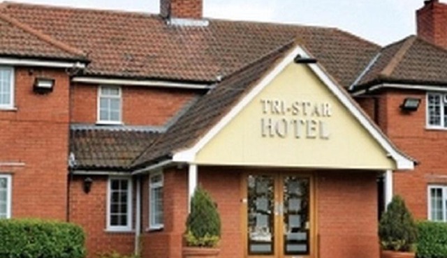 Tri-Star Hotel