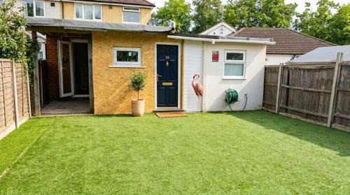 Two room Banglow in Datchet