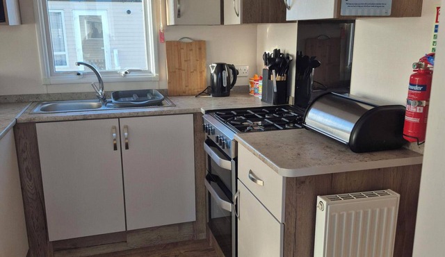 UNITY HOLIDAY RESORT - HOLIDAY ACCOMMODATION A0012 in Burnham-On-Sea