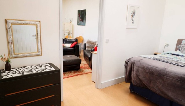 View The Gallery - Cozy Retreat