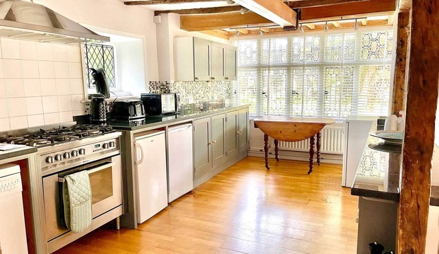 Walnut Tree House in Littlehampton