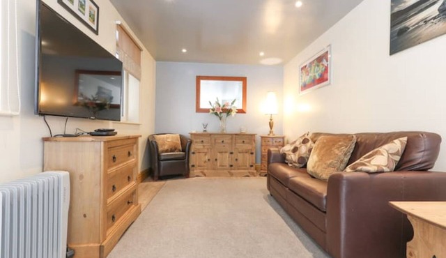 Wend Gardens, Carleton, Skipton. Pet friendly.