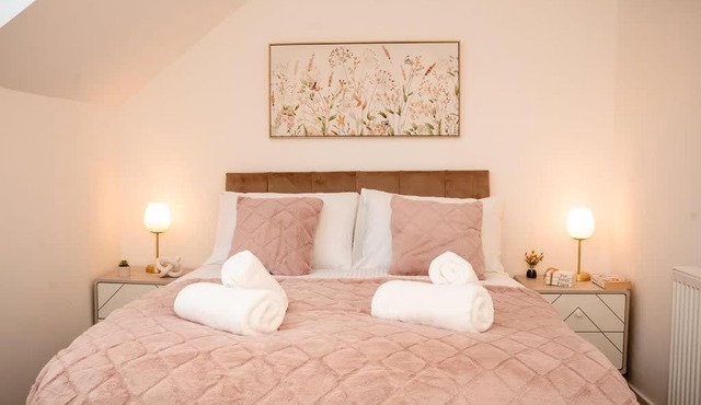 Willoughby Cottage - Rustic Retreat in Crieff