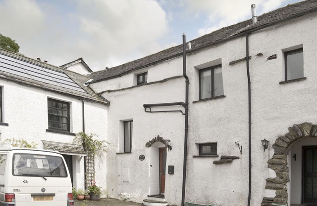 2 bedroom accommodation in Staveley, near Windermere