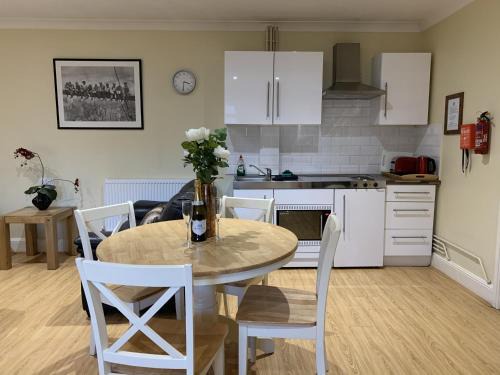 Southernwood Garden Lodge 