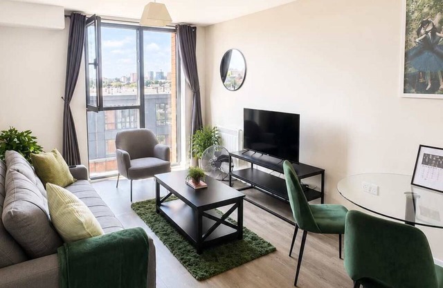Spacious 2 Bed Apartment in Central Birmingham in Birmingham