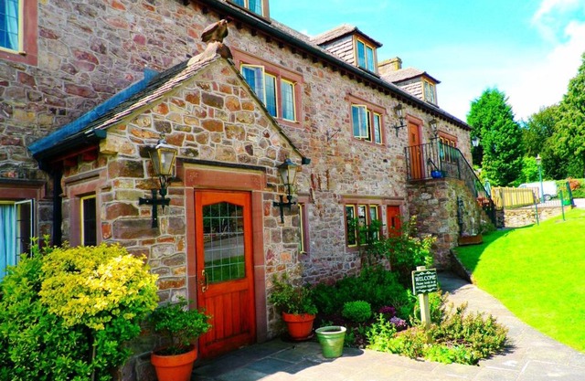 The George Inn Millingbrook Lodge 