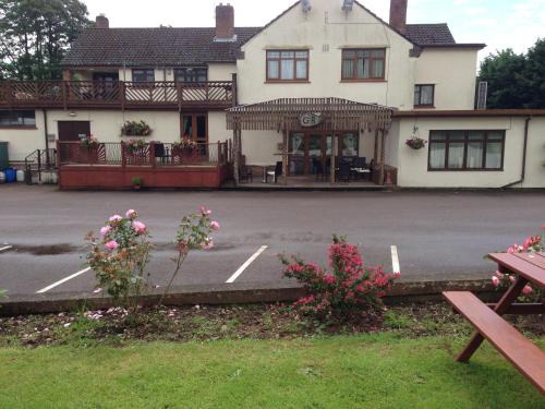The Woolaston Inn 