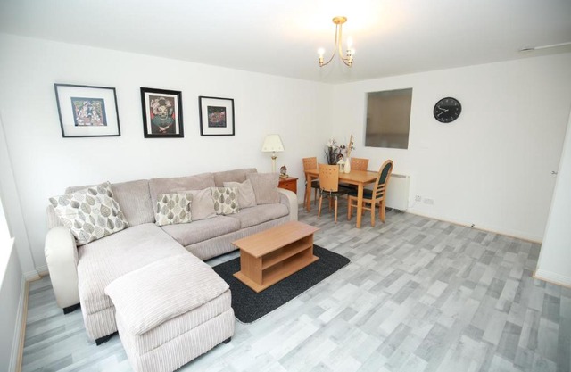 Wallace Apartment