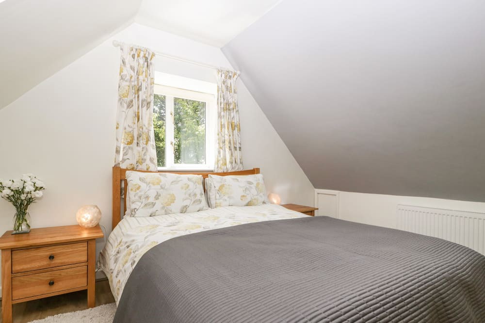 Photo of Bedroom in Corton