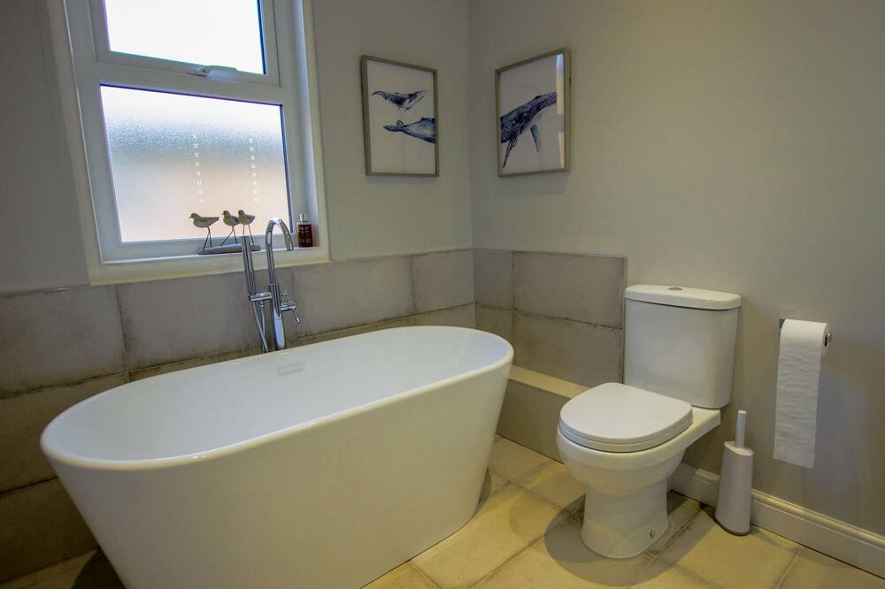 Photo of Bathroom in South Cliff