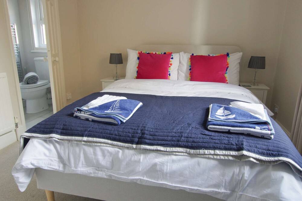 Photo of Bedroom in South Cliff