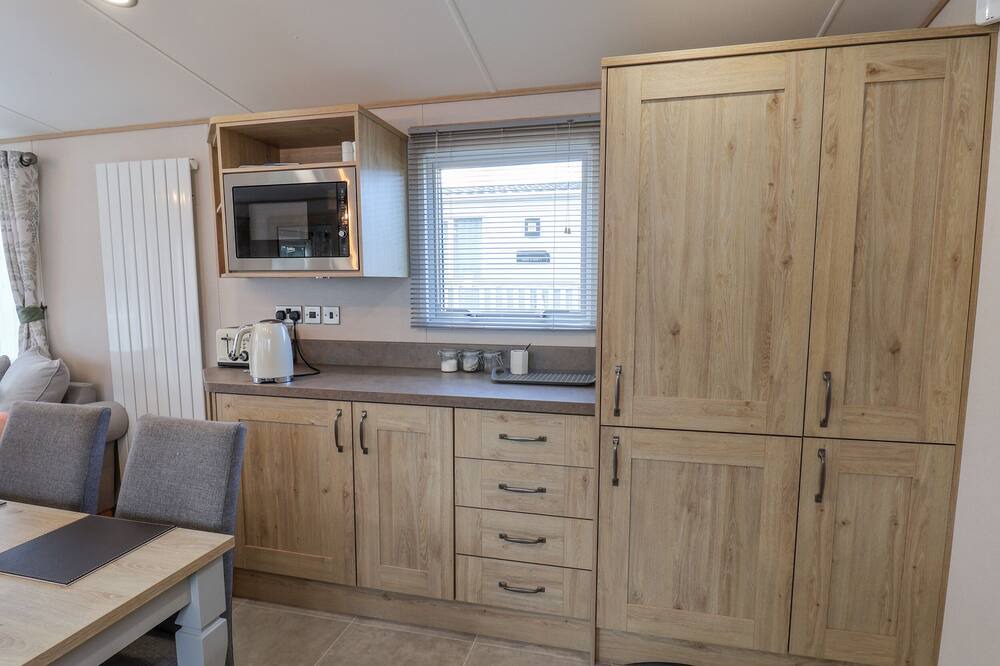 Photo of Kitchen in Cayton Bay