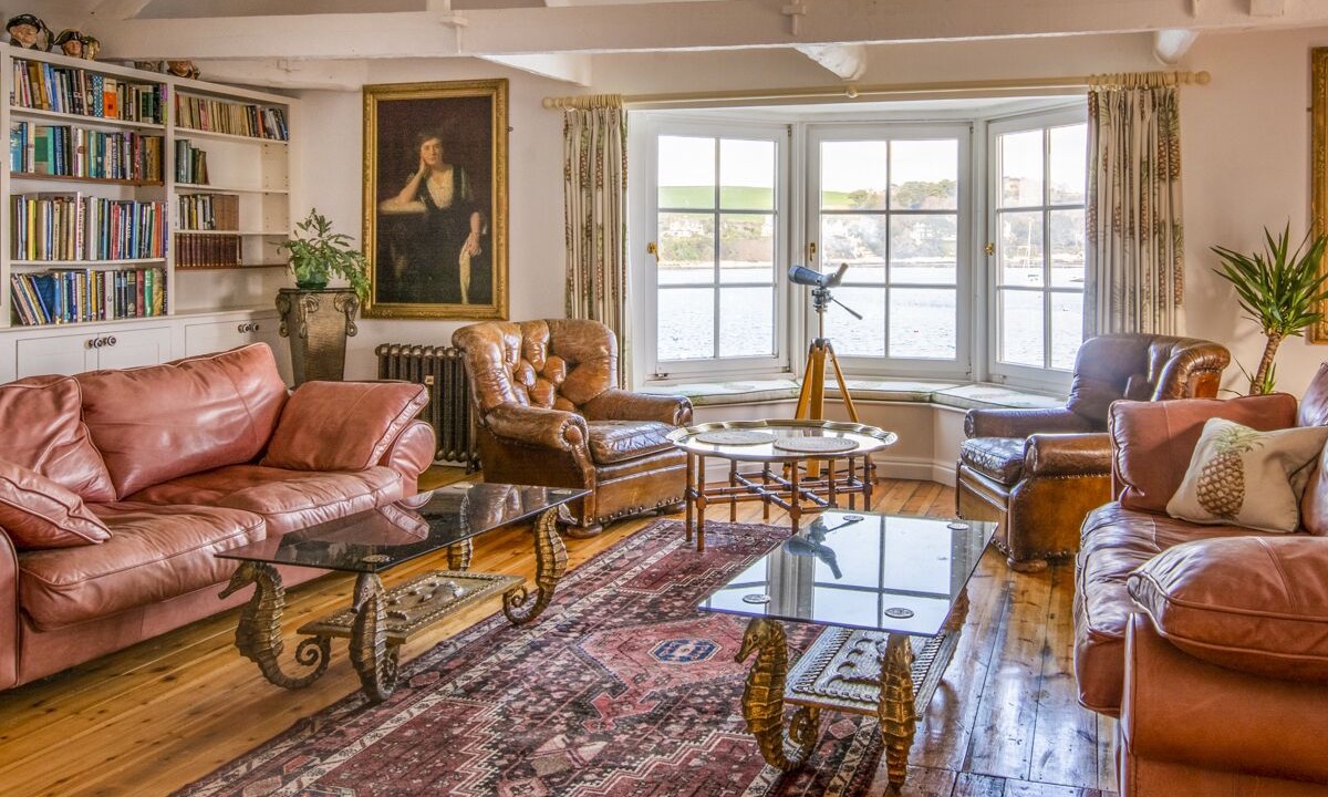 Photo of Livingroom in Mylor Churchtown