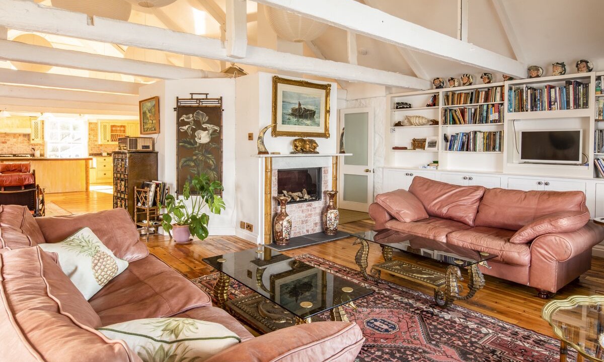 Photo of Livingroom in Mylor Churchtown