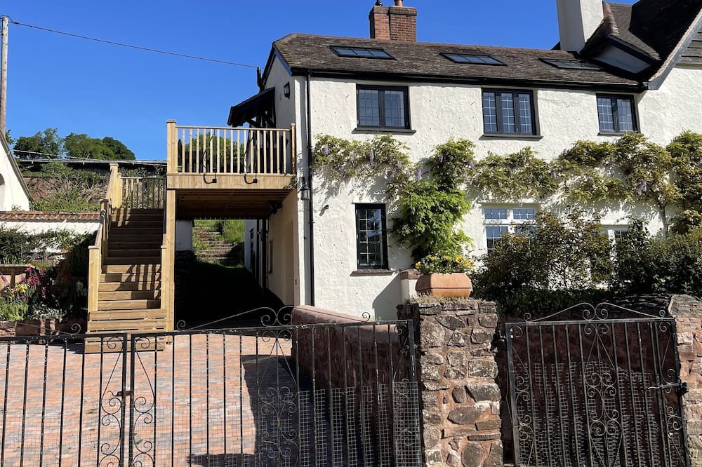 Photo of Outdoor in Bradninch