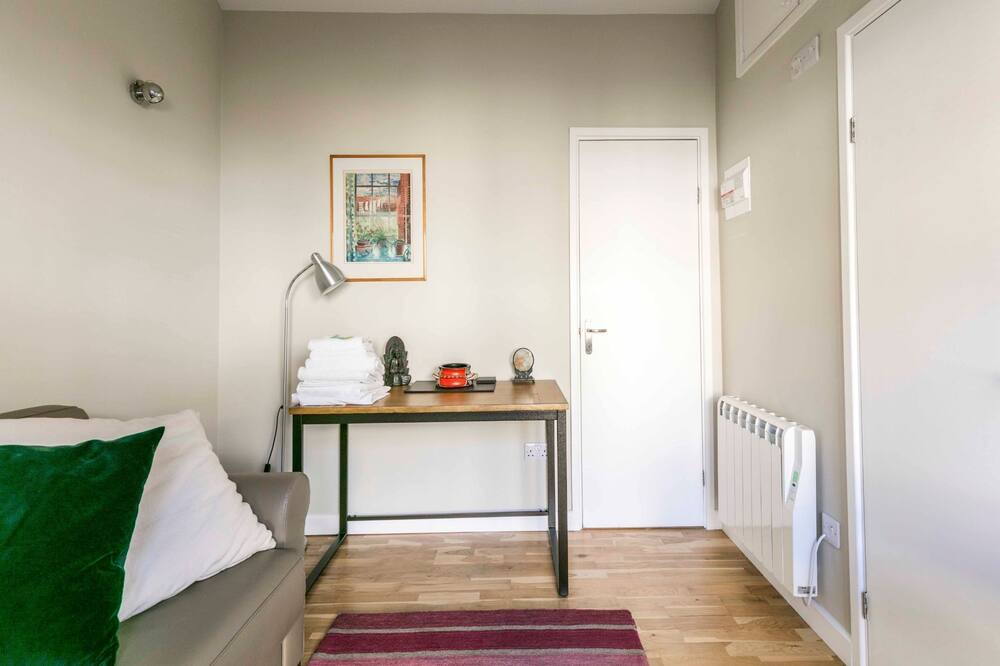 Photo of Bedroom in Arbury