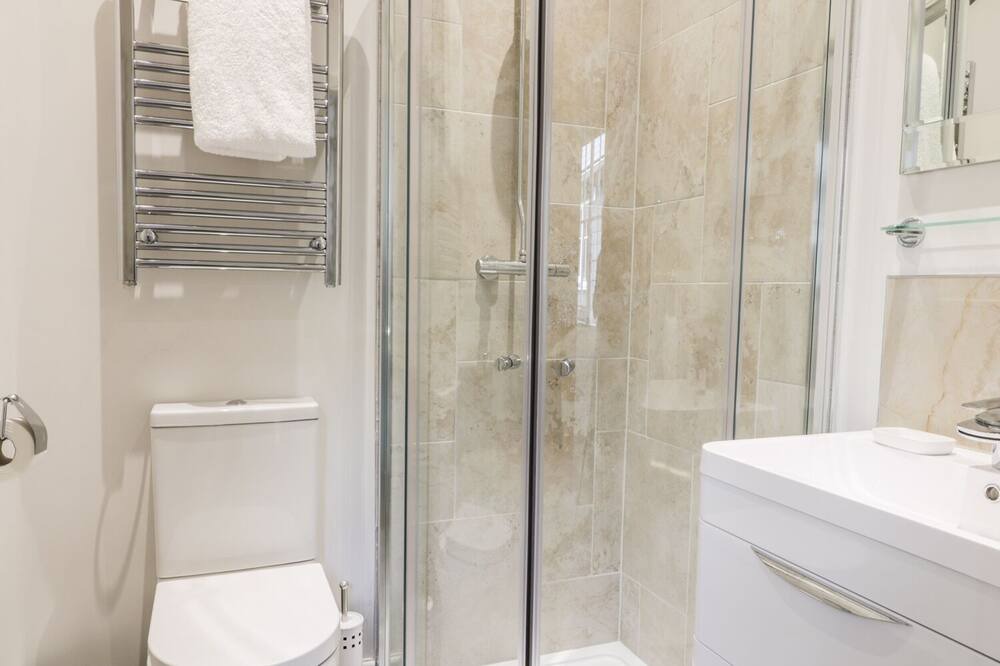 Photo of Bathroom in Filey