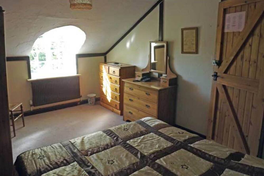 Photo of Others in Niton